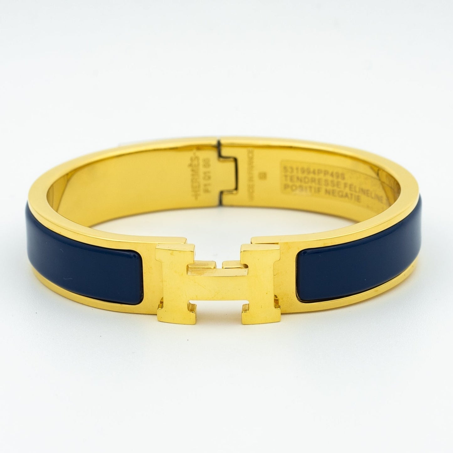 LUXEIFY H BLUE BRACELET