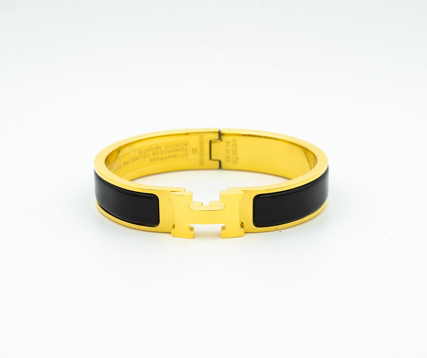 LUXEIFY H BLACK BRACELET