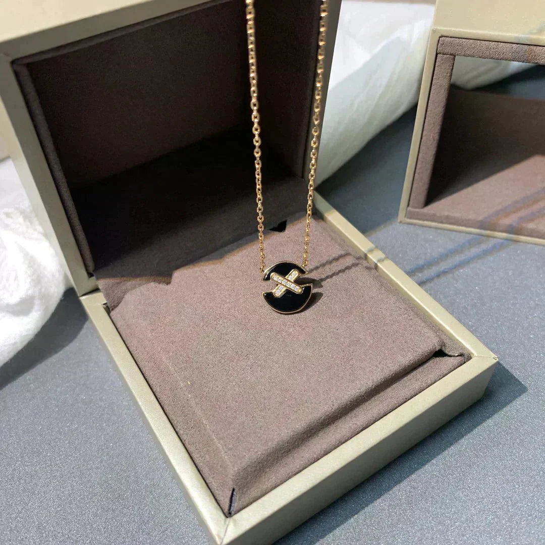 LUXEIFY JEUX DE ROSE GOLD DIAMOND NECKLACE