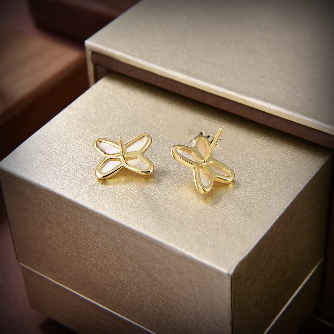 LUXEIFY JEUX DE WHITE MOP GOLD DIAMOND EARRINGS