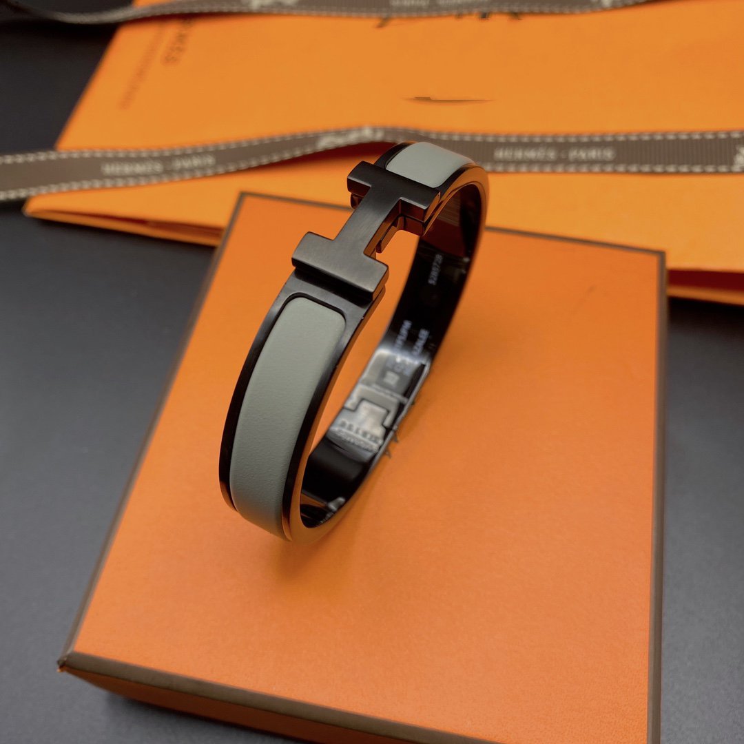LUXEIFY CLIC HM SO BLACK GREY BRACELET