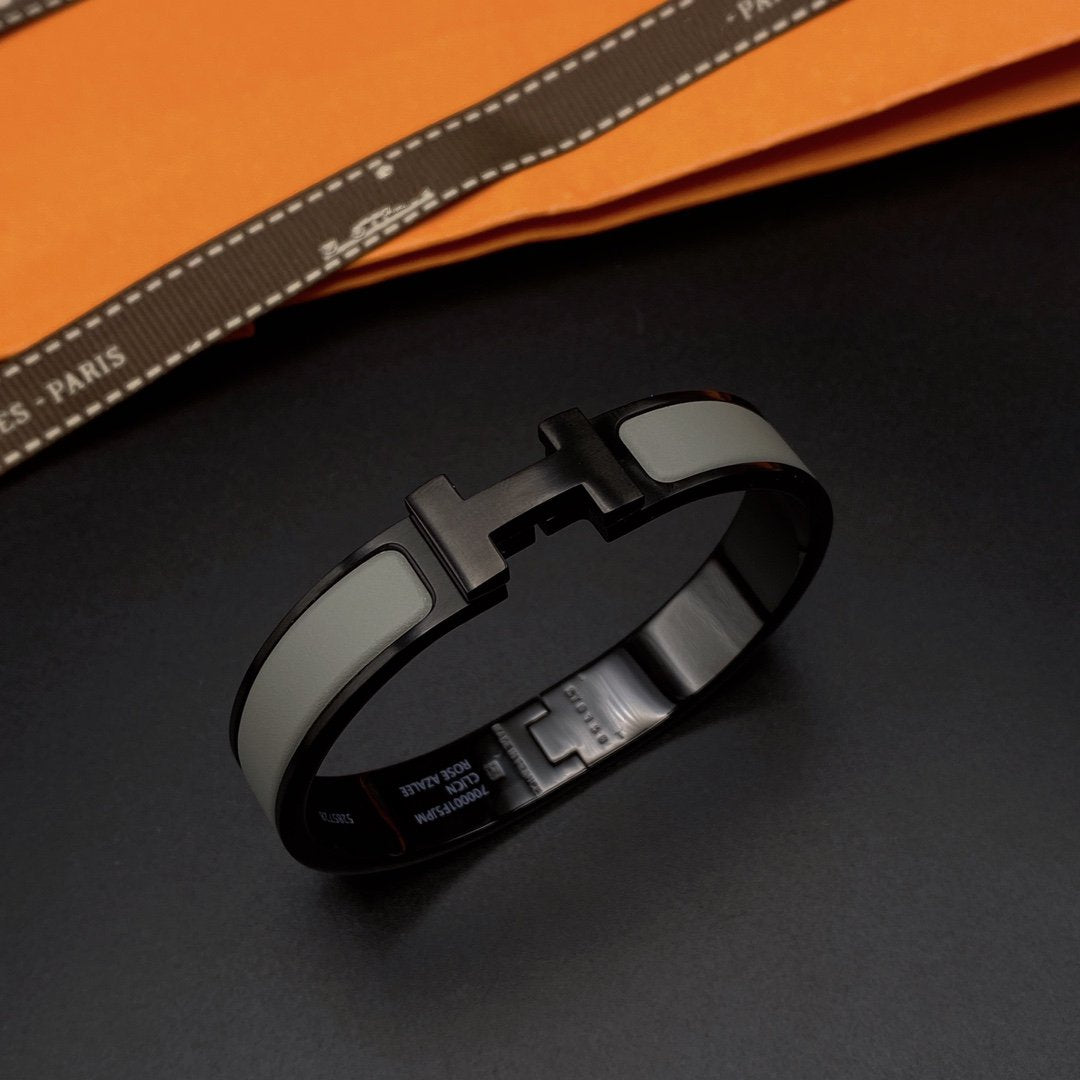 LUXEIFY CLIC HM SO BLACK GREY BRACELET