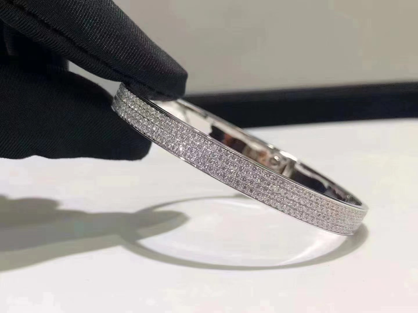 LUXEIFY HM KELLY BRACELET IN SILVER AND FULL PAVE DIAMOND