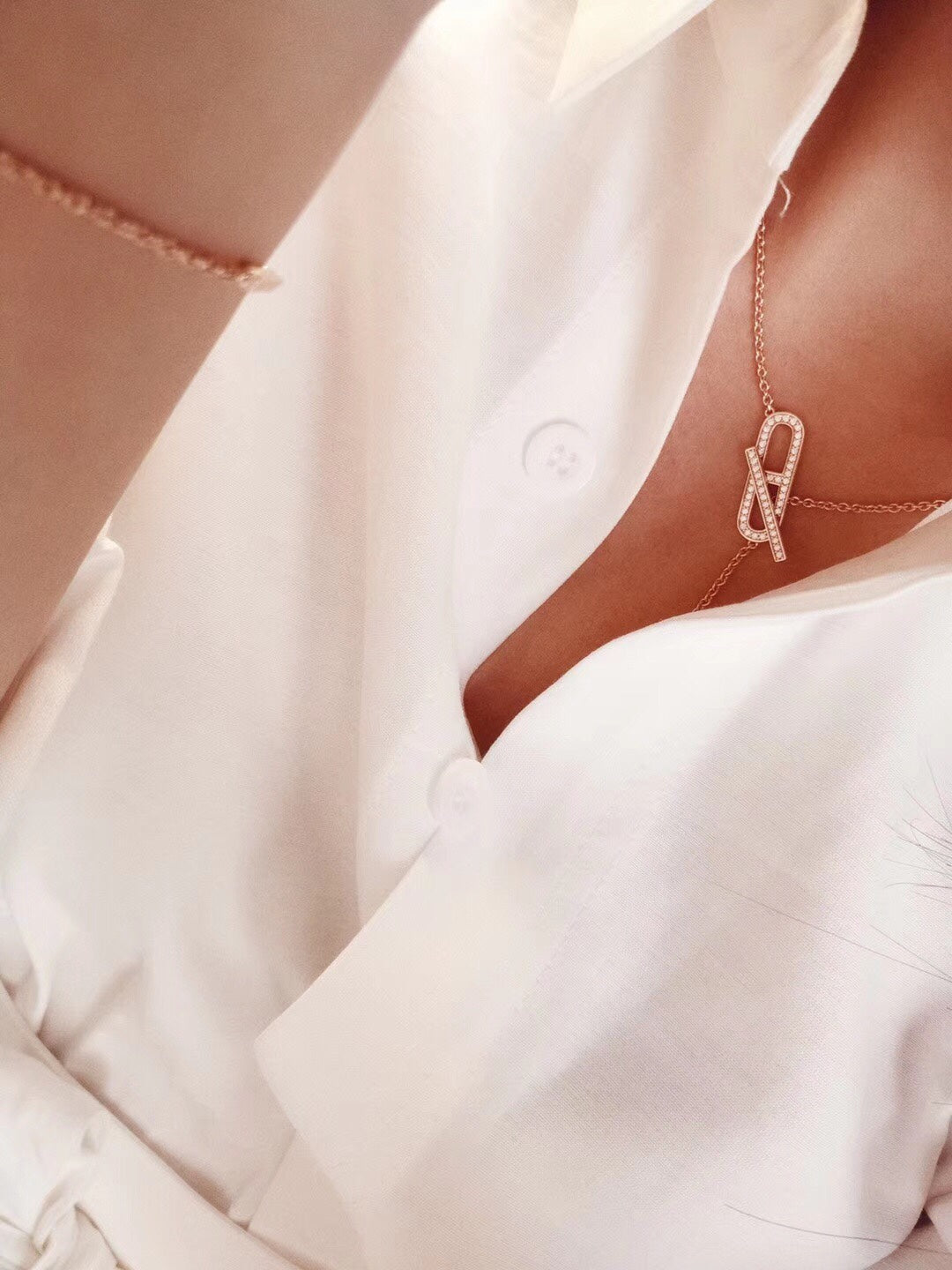 LUXEIFY HM FIRE PIG NOSE NECKLACE TRENDY STREET