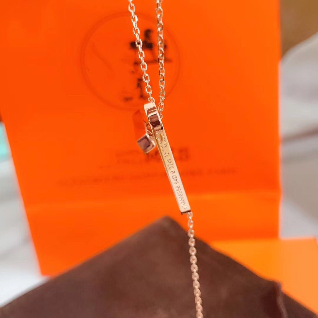 LUXEIFY HM NECKLACE PLATINUM ROSE GOLD DIAMOND