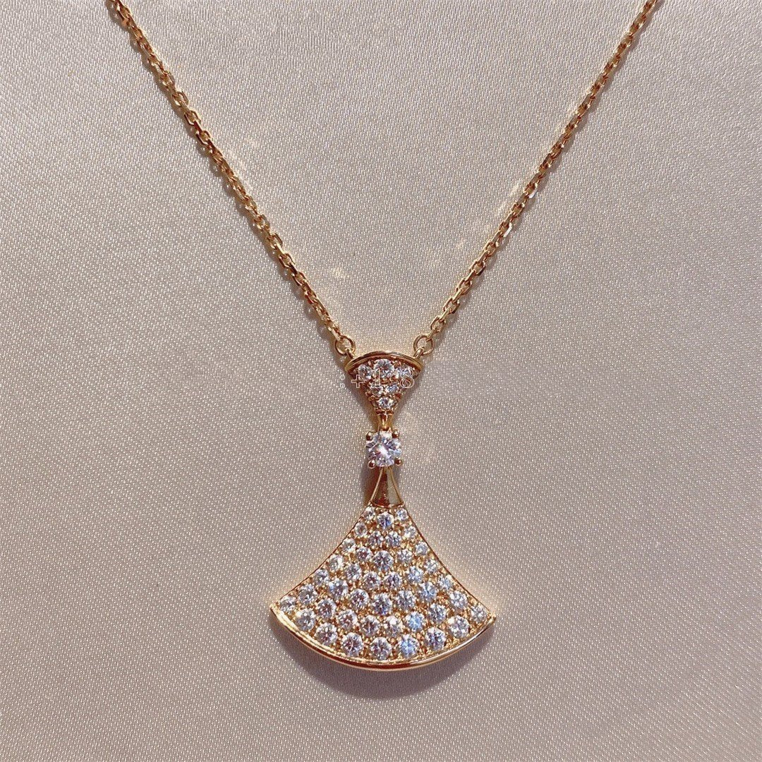 LUXEIFY DREAM NECKLACE PINK GOLD FULL DIAMOND