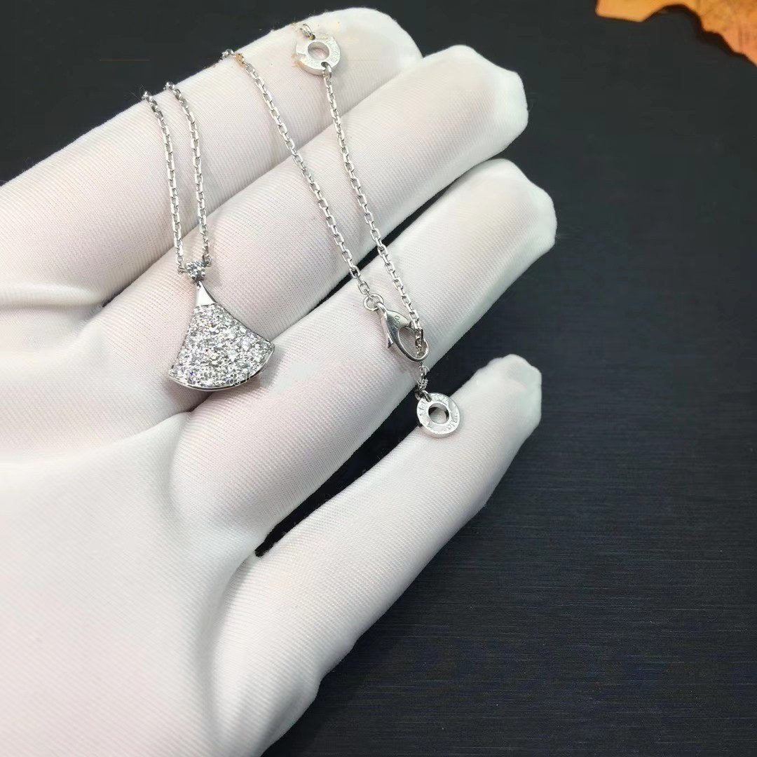 LUXEIFY DREAM NECKLACE SILVER DIAMOND