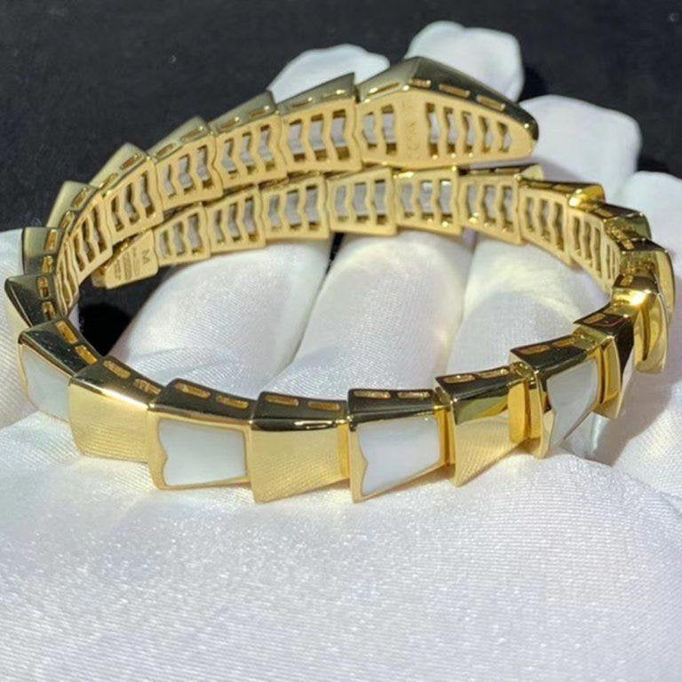 LUXEIFY SERPENTI BRACELET MOP GOLD