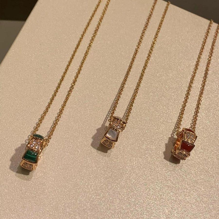 LUXEIFY SERPENTI PEDANT DIAMOND NECKLACE