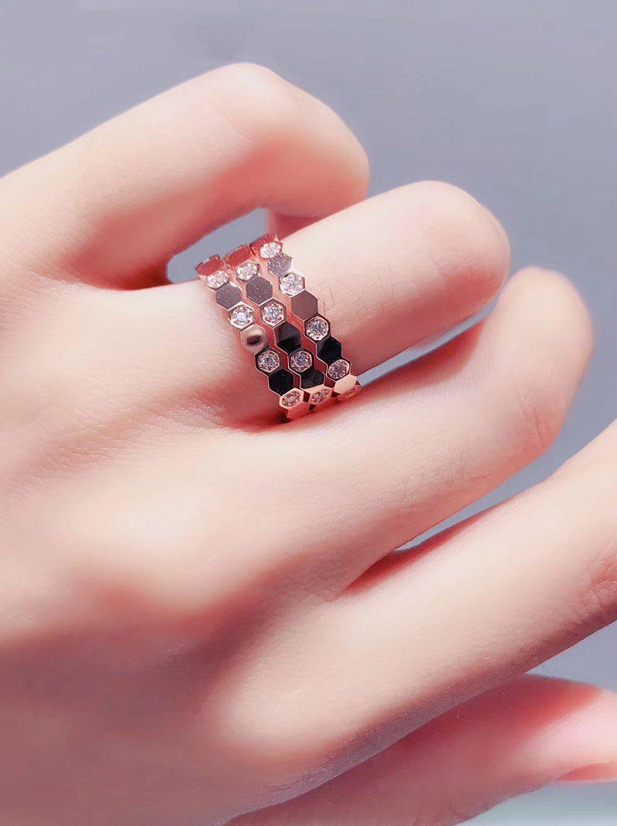 LUXEIFY BEE LOVE RING PINK GOLD DIAMOND