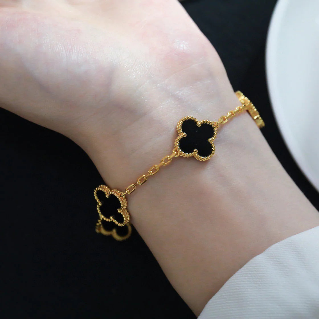 CLOVER 5 MOTIFS BLACK ONYX BRACELET