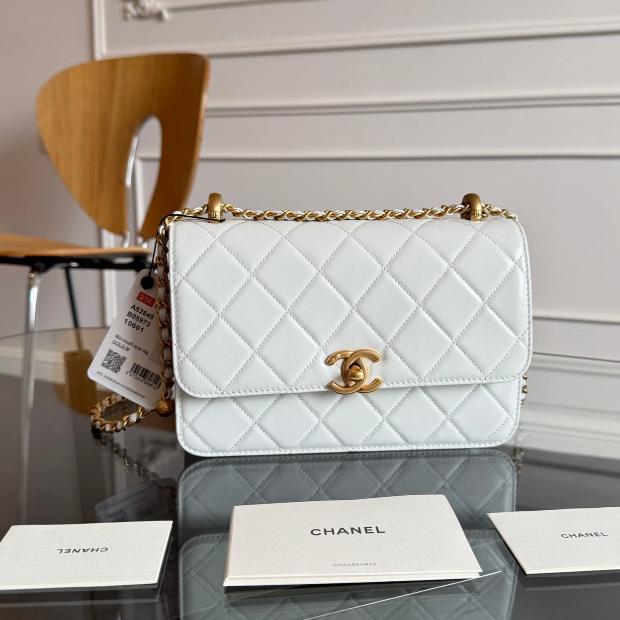 BY THE WAY MINI 18 IN WHITE LAMBSKIN GOLD HARDWARE