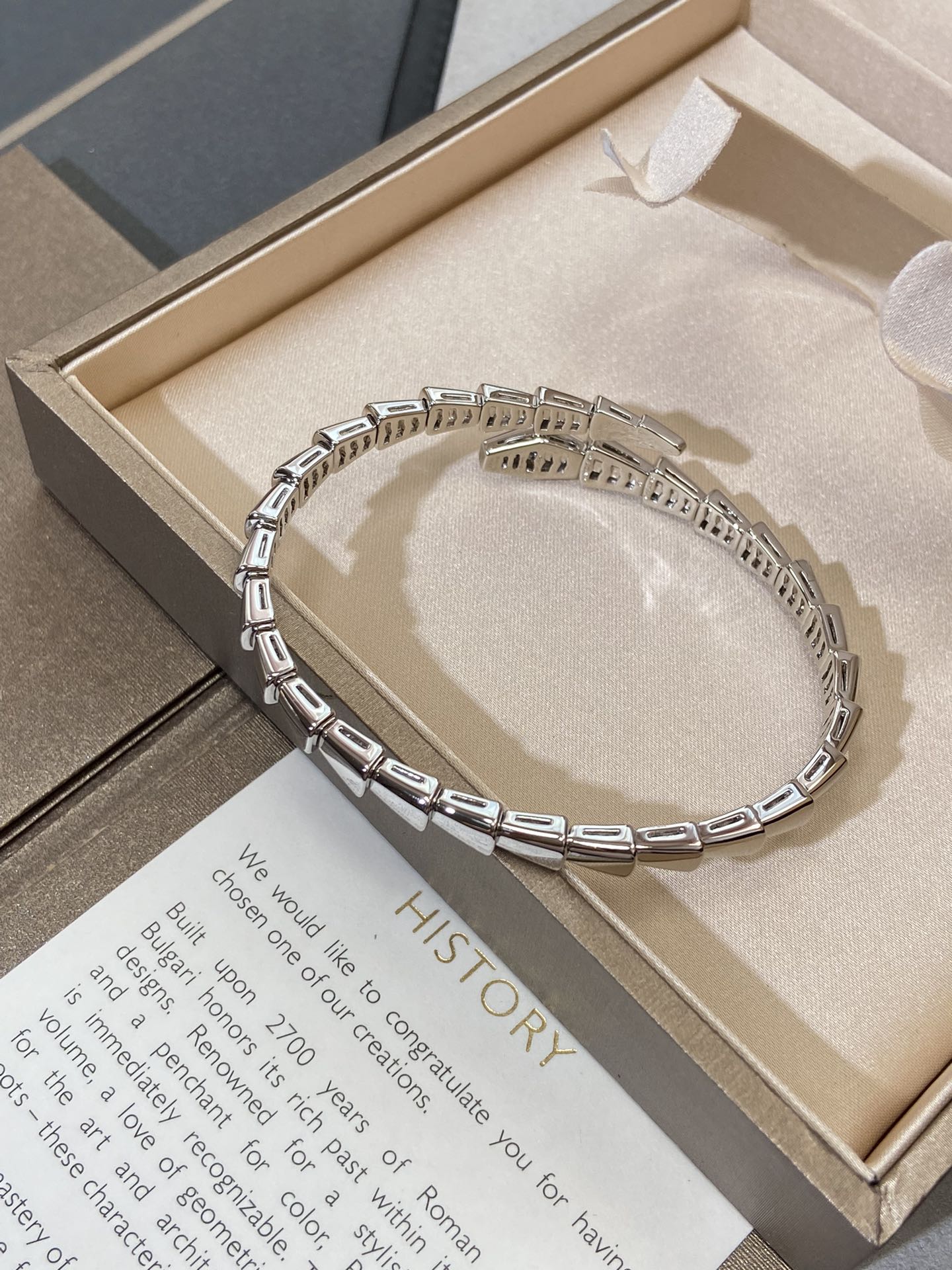 LUXEIFY SERPENTI VIPER SILVER BRACELET