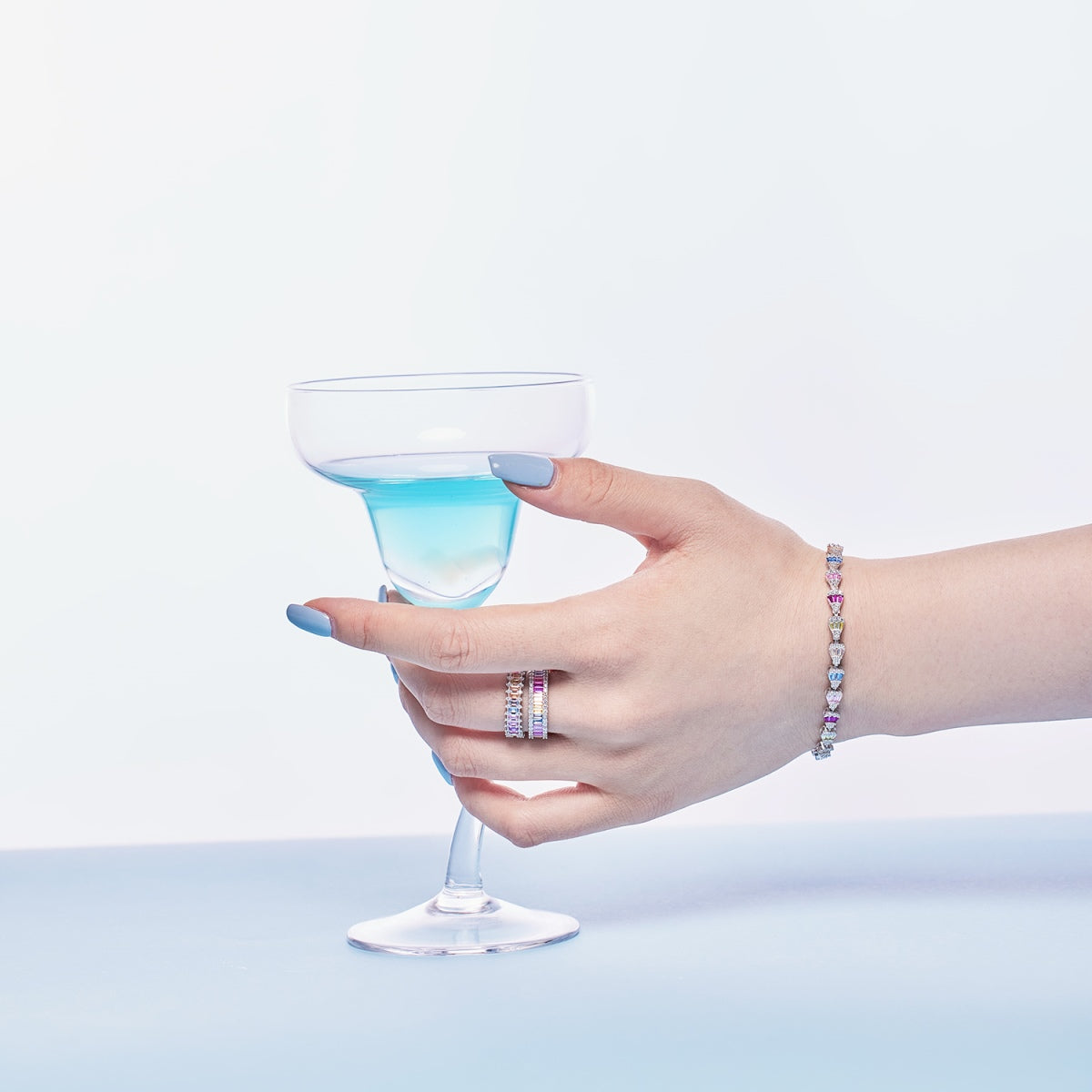 [HOT] Anillo diario delicado con corte esmeralda caleidoscópico
