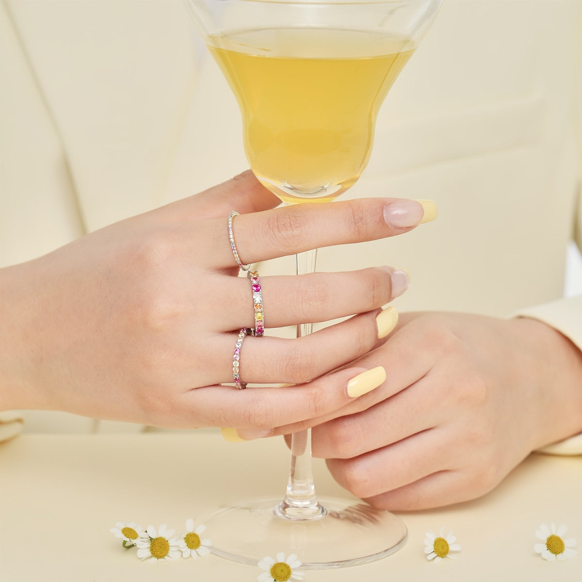 [CALIENTE]Anillo de tenis adornado con corte redondo colorido