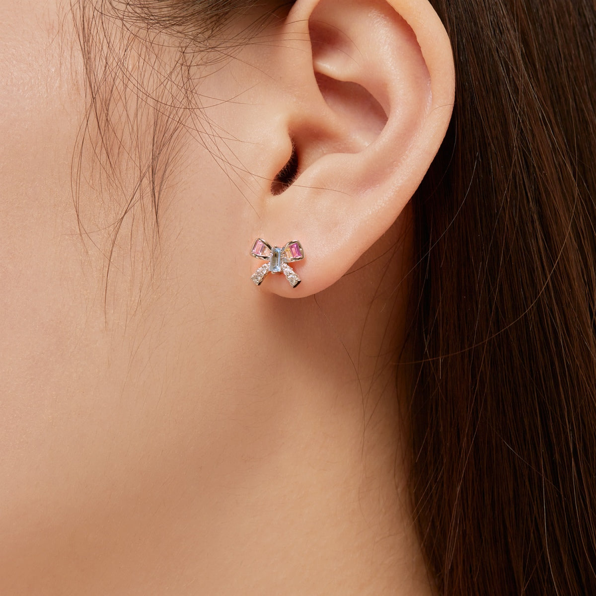 [CALIENTE]Pendientes diarios con forma de mariposa adornada