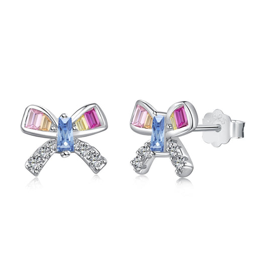 [CALIENTE]Pendientes diarios con forma de mariposa adornada