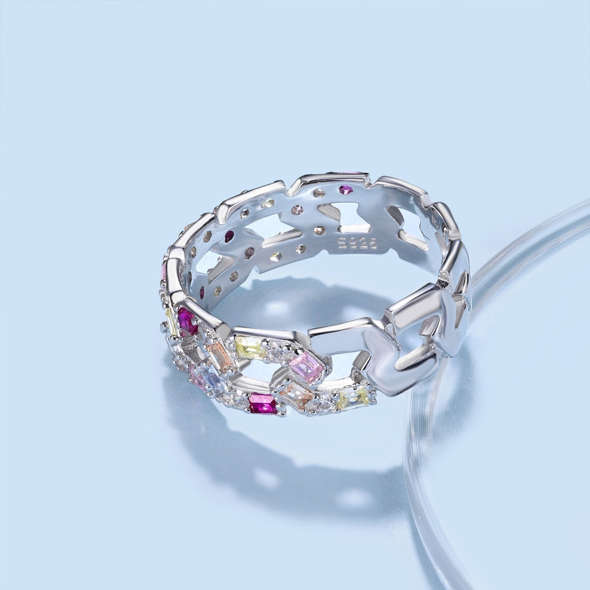 [HOT]Anillo diario brillante y vibrante con corte esmeralda