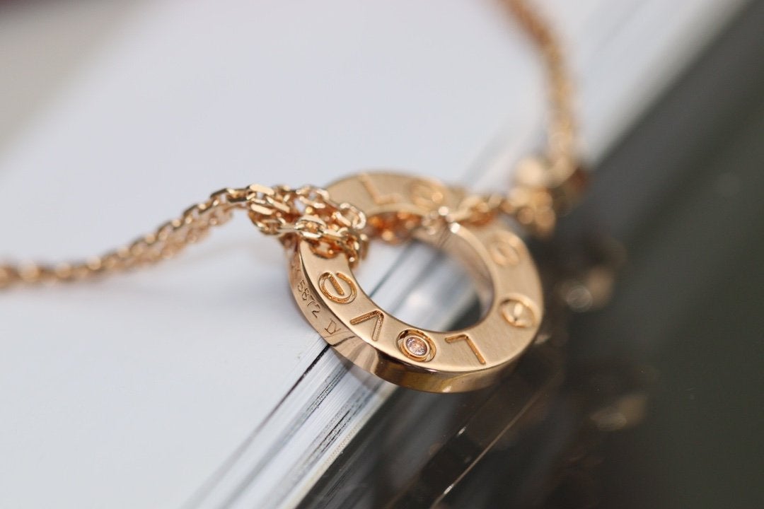 LUXEIFY LOVE NECKLACE ADJUSTABLE ROSE GOLD 2 DIAMOND