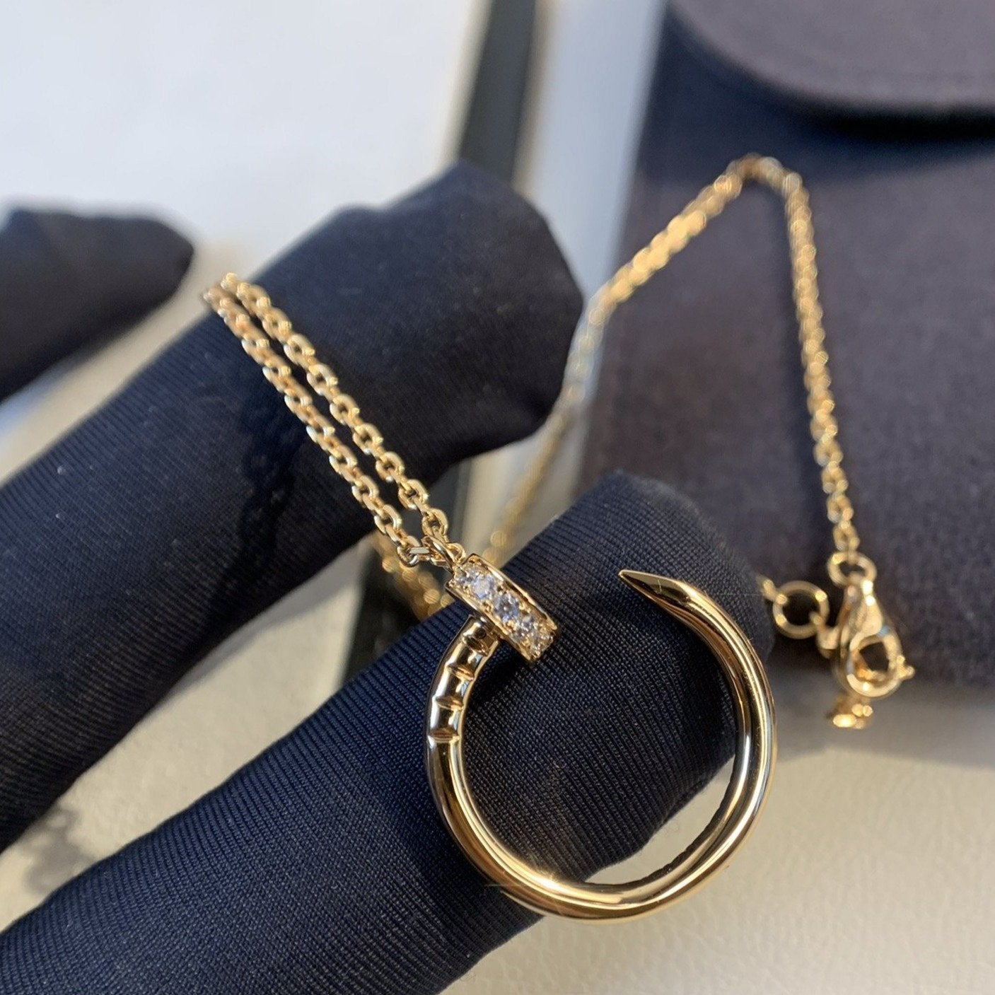 LUXEIFY JUSTE NECKLACE PINK GOLD DIAMONDS
