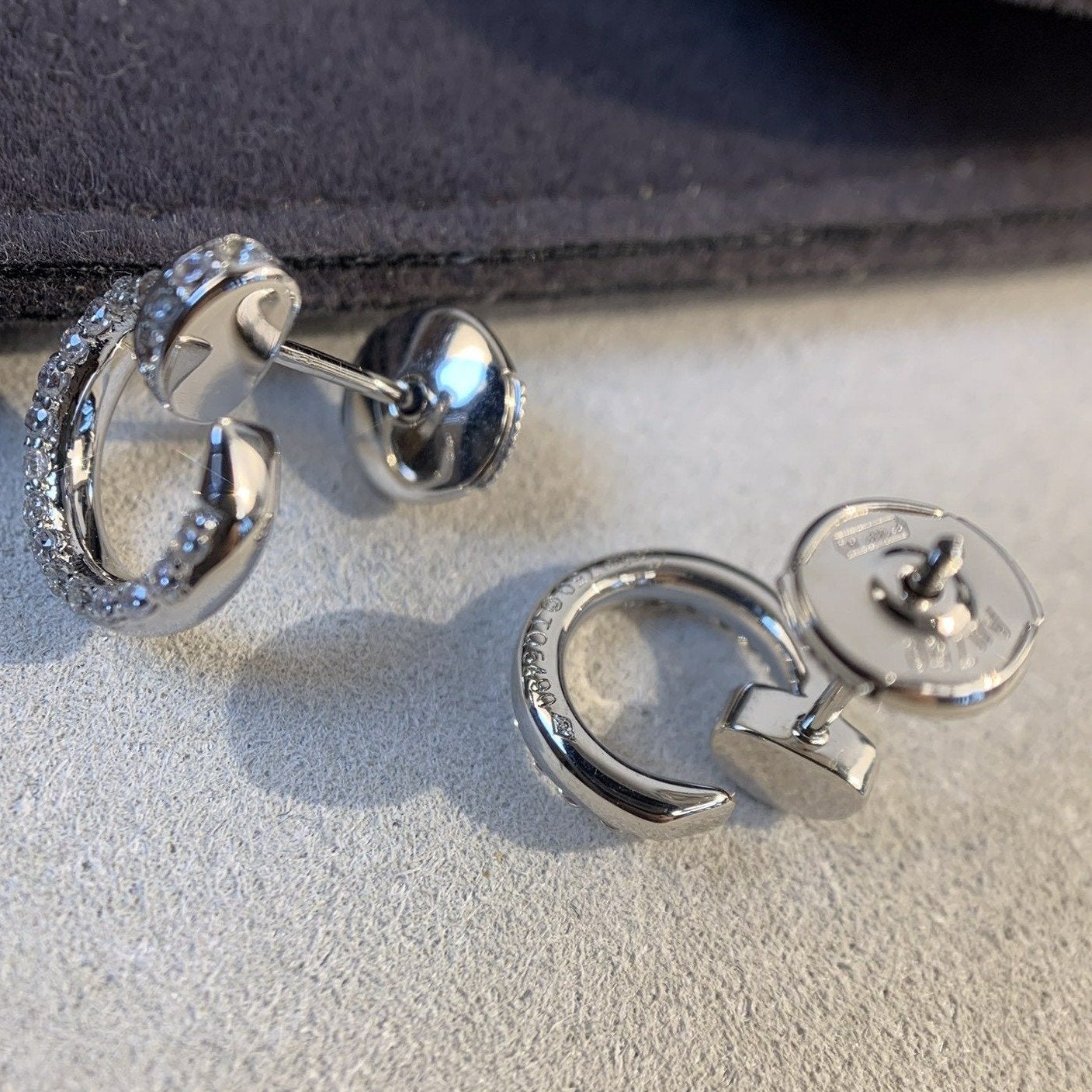 LUXEIFY JUSTE EARRINGS SILVER DIAMONDS
