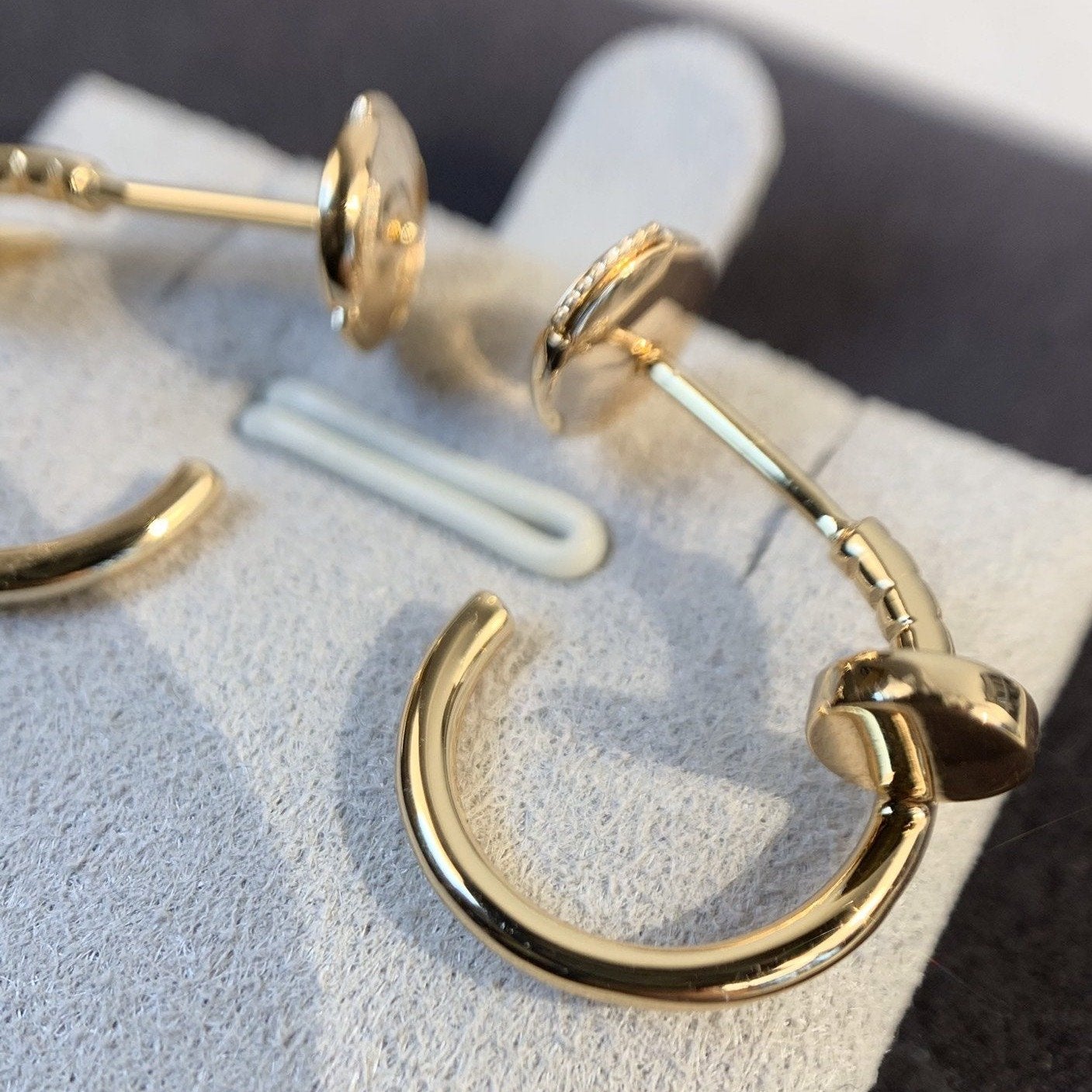 LUXEIFY JUSTE EARRINGS PINK GOLD