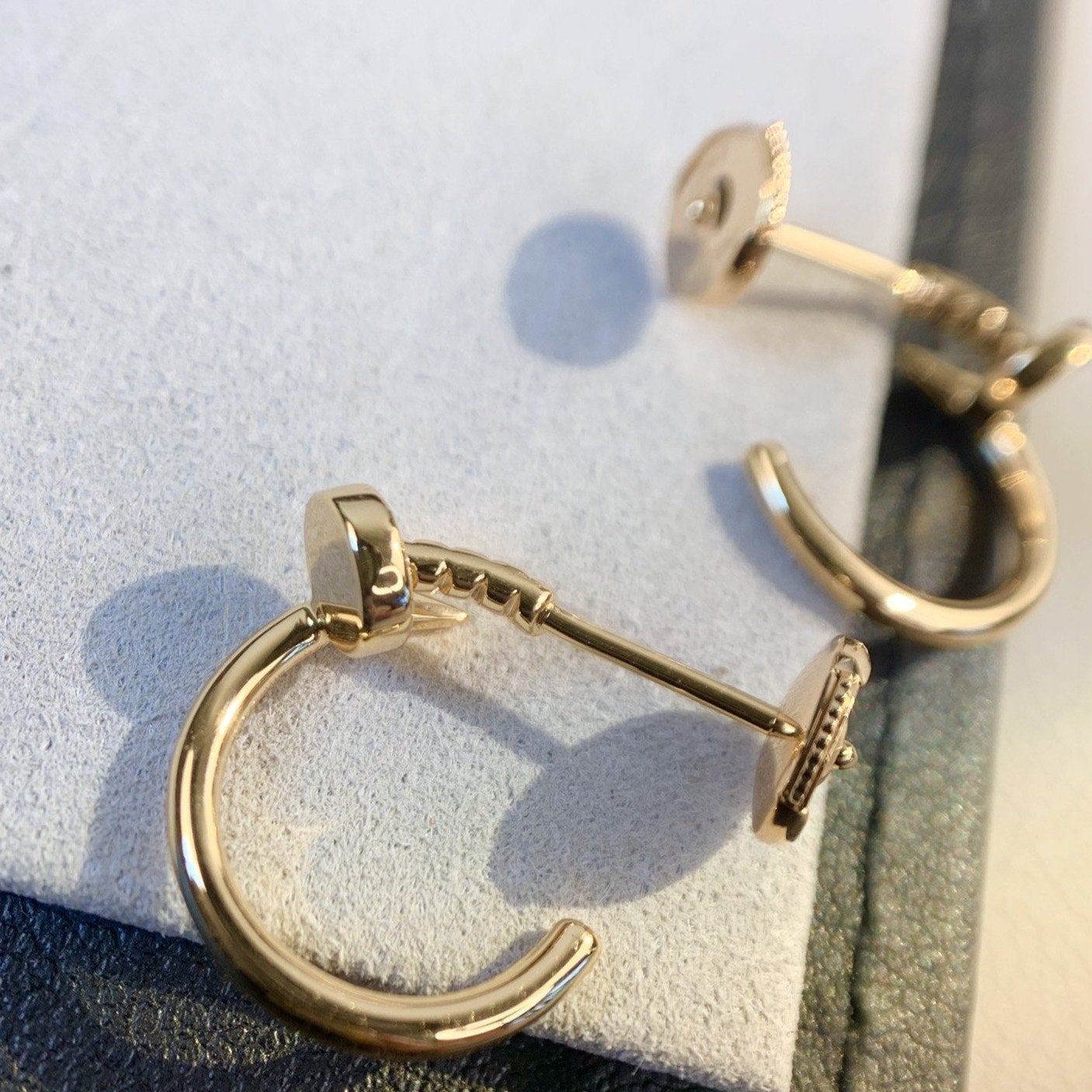 LUXEIFY JUSTE EARRINGS PINK GOLD
