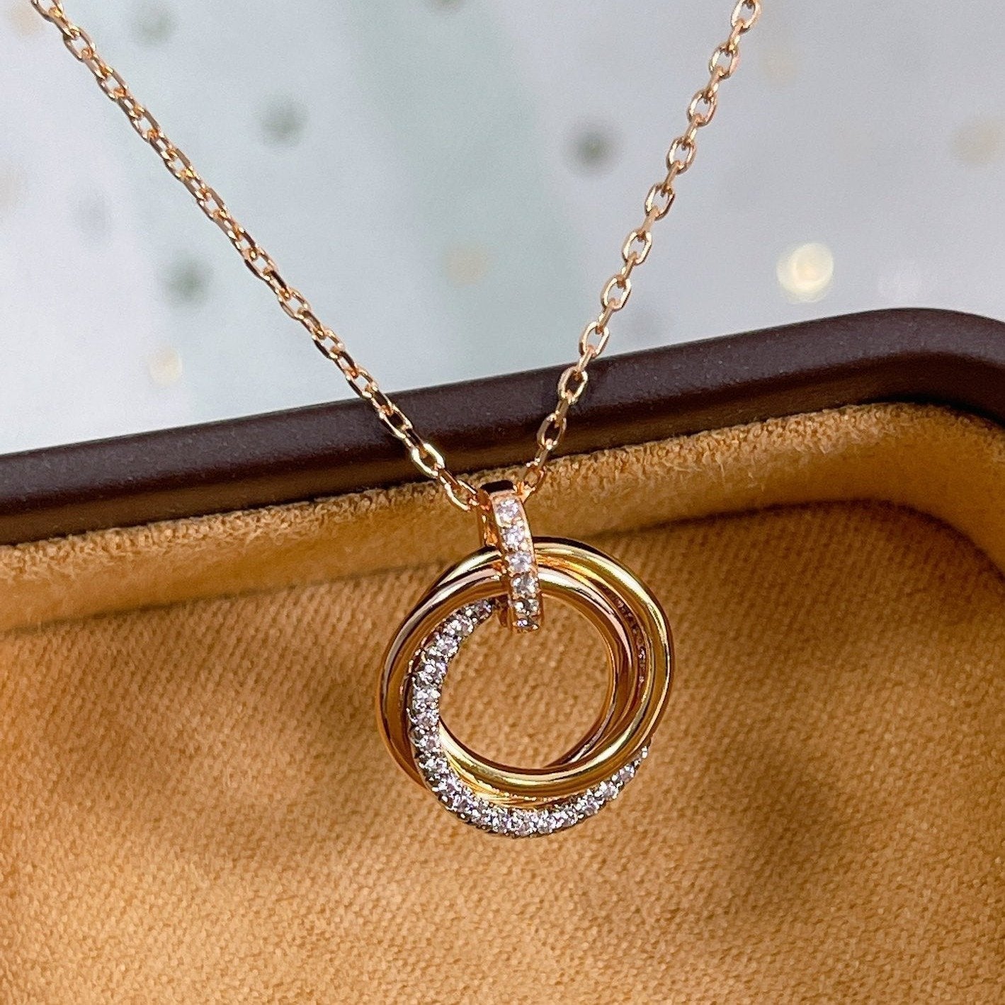 LUXEIFY TRINITY NECKLACE SILVER GOLD PINK GOLD DIAMONDS