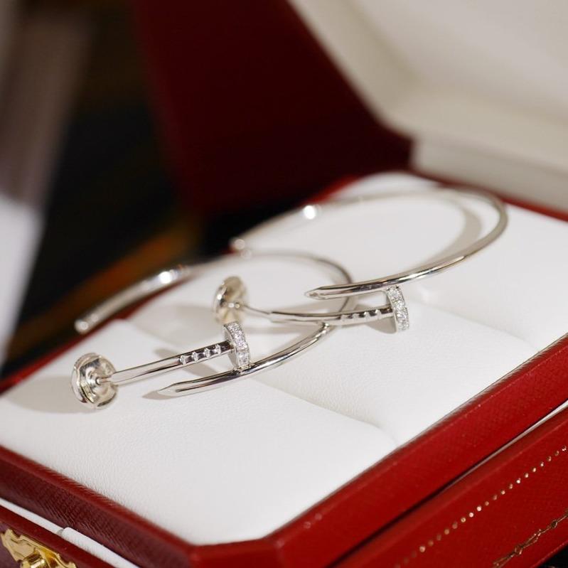 LUXEIFY JUSTE EARRINGS DIAMONDS 1.8MM