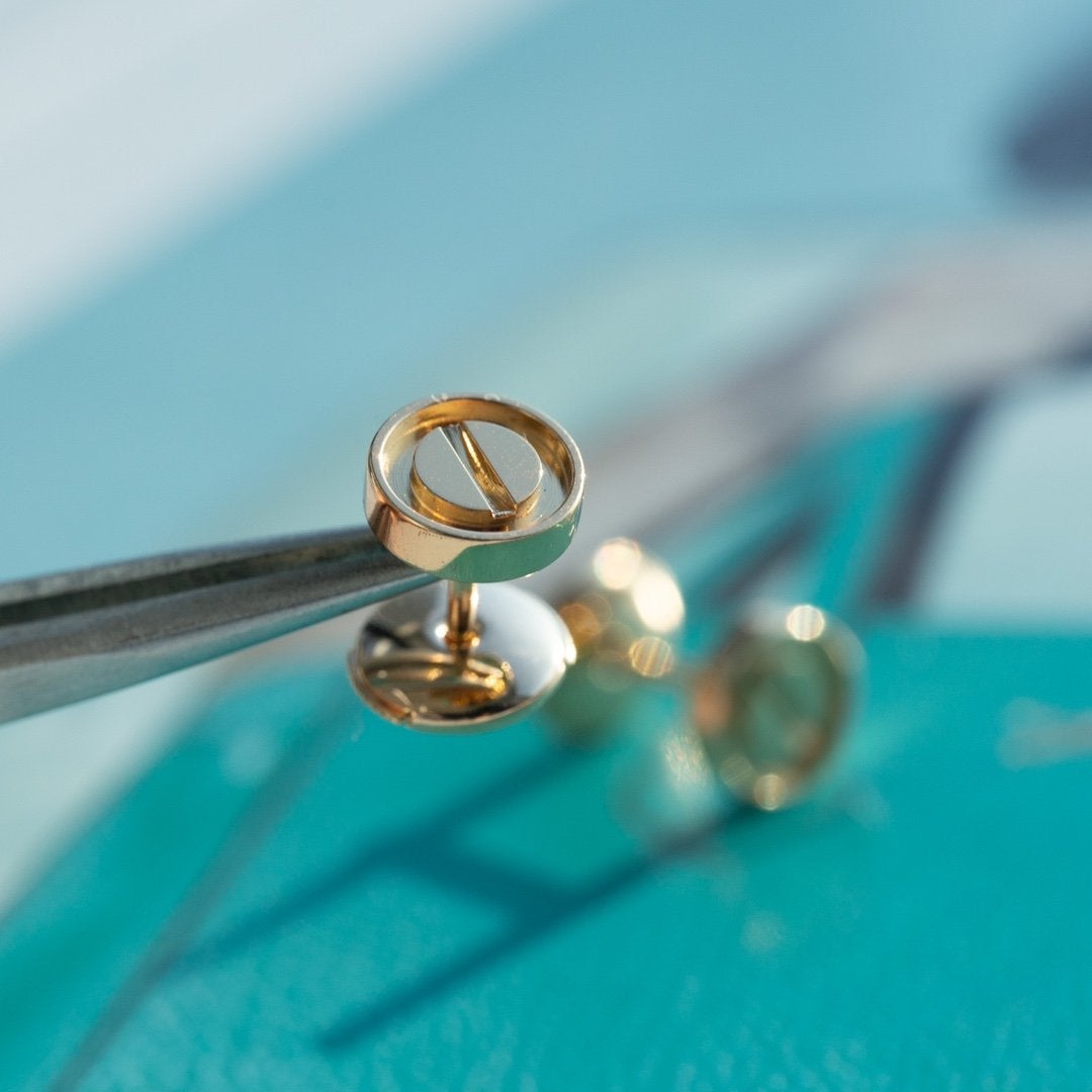 LUXEIFY LOVE EARRINGS PINK GOLD 10MM