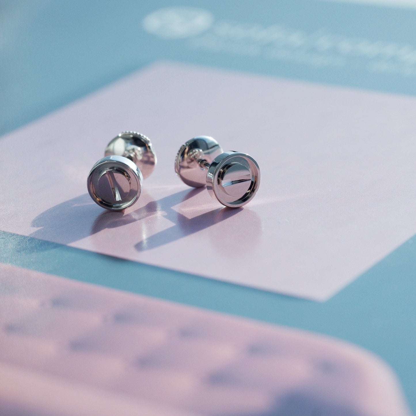 LUXEIFY LOVE EARRINGS SILVER 10MM