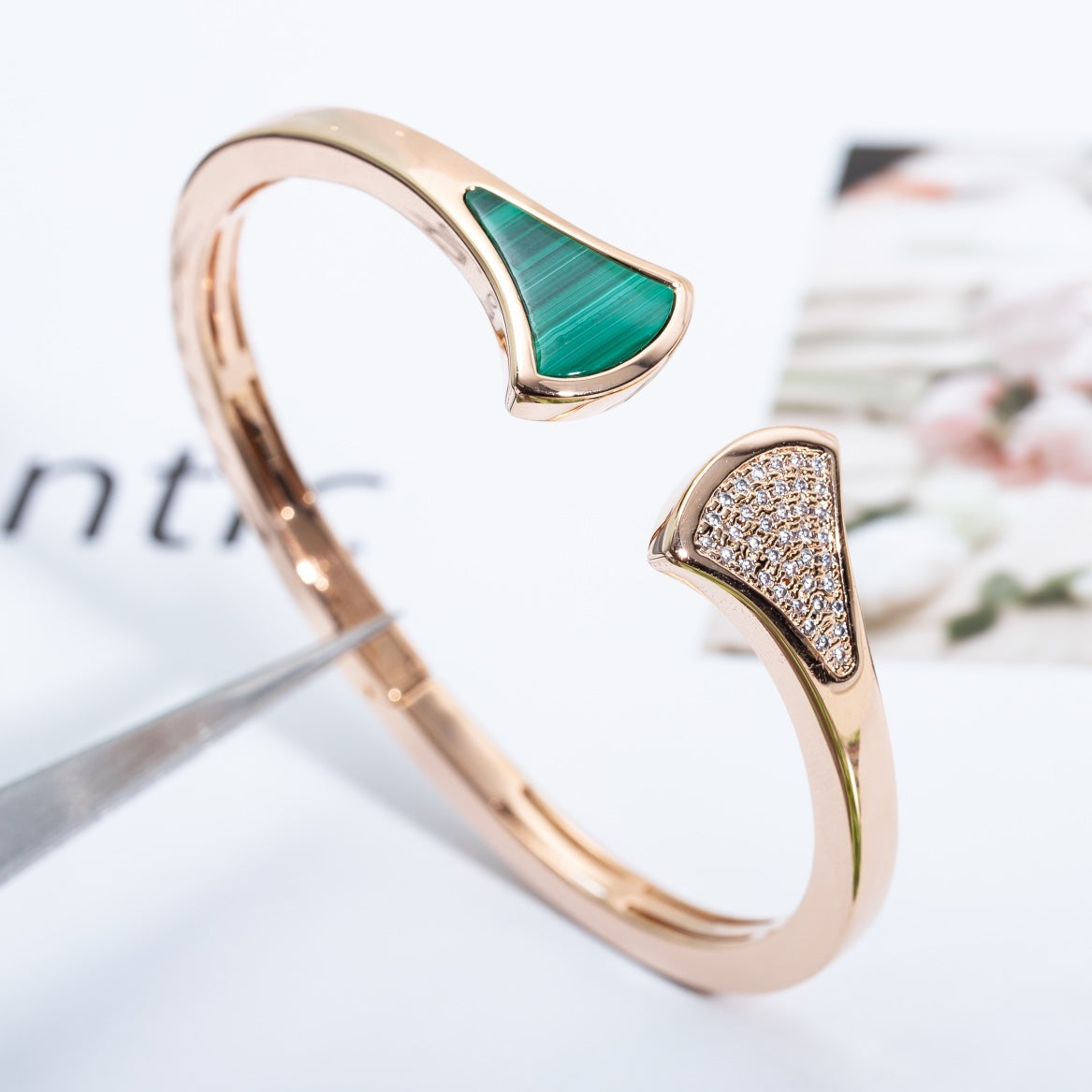 LUXEIFY DREAM BRACELET OPEN MALACHITE PINK GOLD