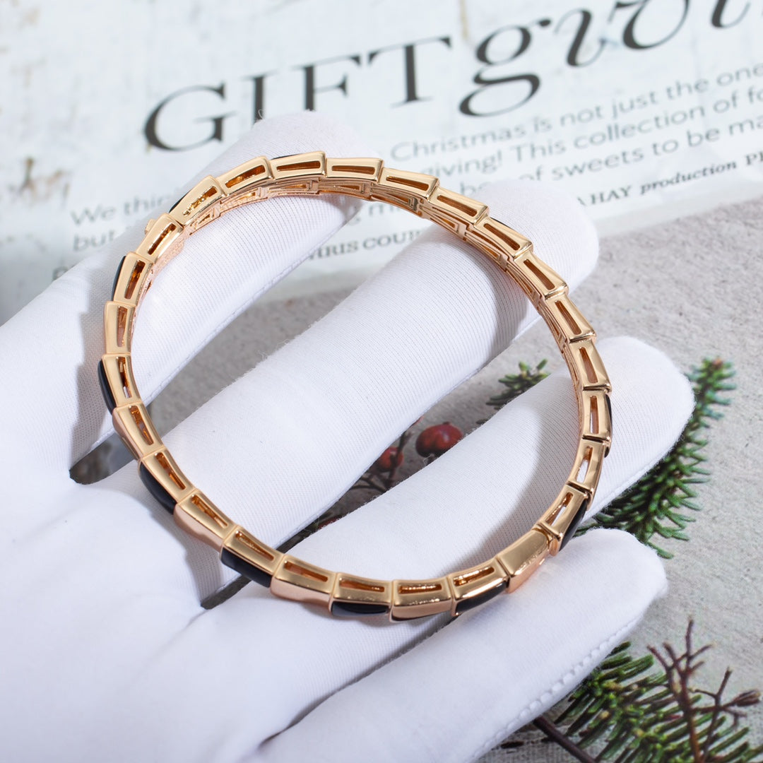 LUXEIFY SERPENTI BRACELET PINK GOLD ONYX