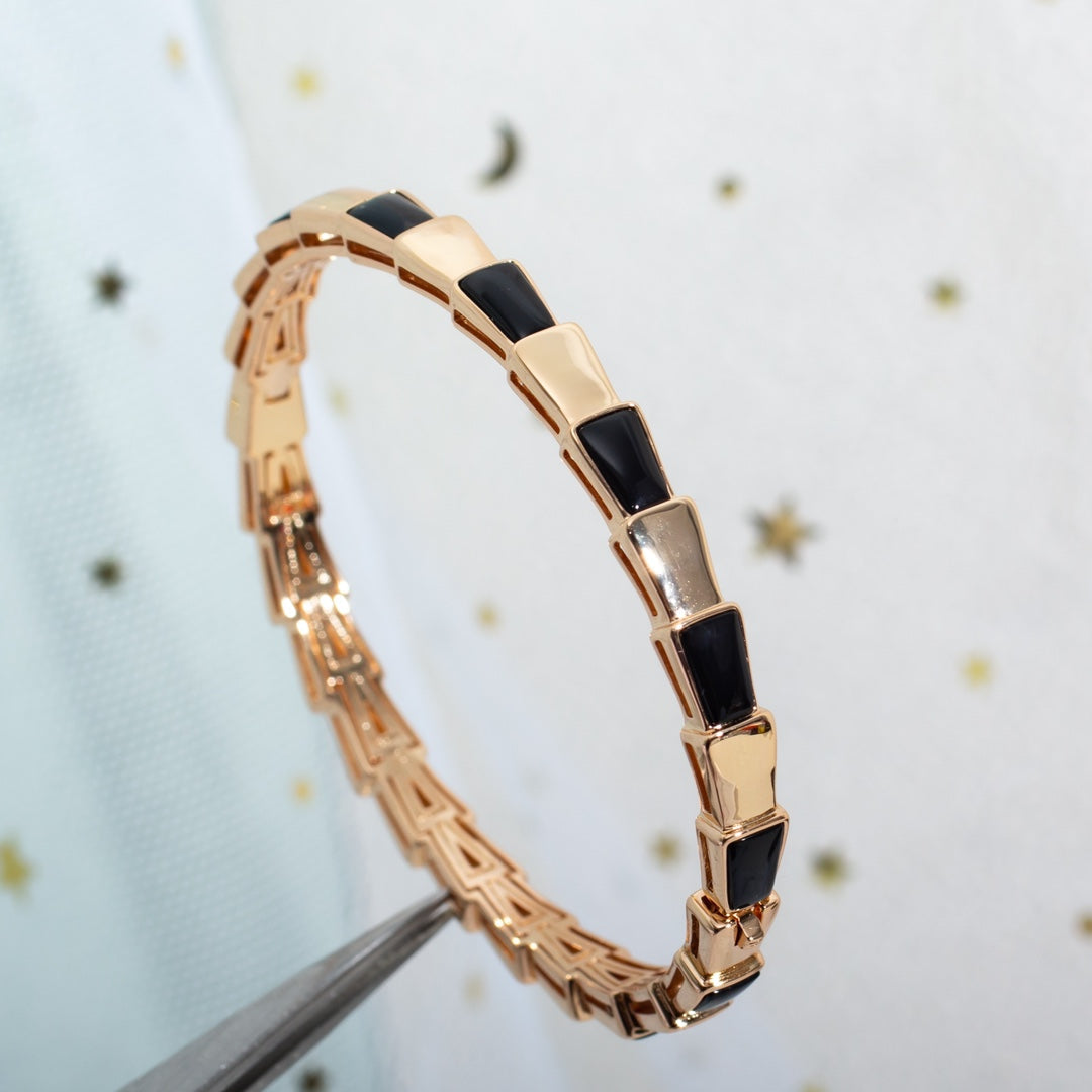 LUXEIFY SERPENTI BRACELET PINK GOLD ONYX