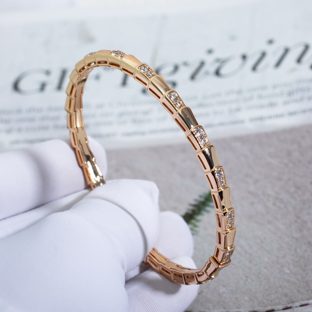 LUXEIFY SERPENTI BRACELET PINK GOLD DIAMOND