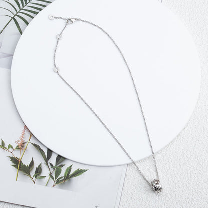 LUXEIFY PARENTESI NECKLACE SILVER