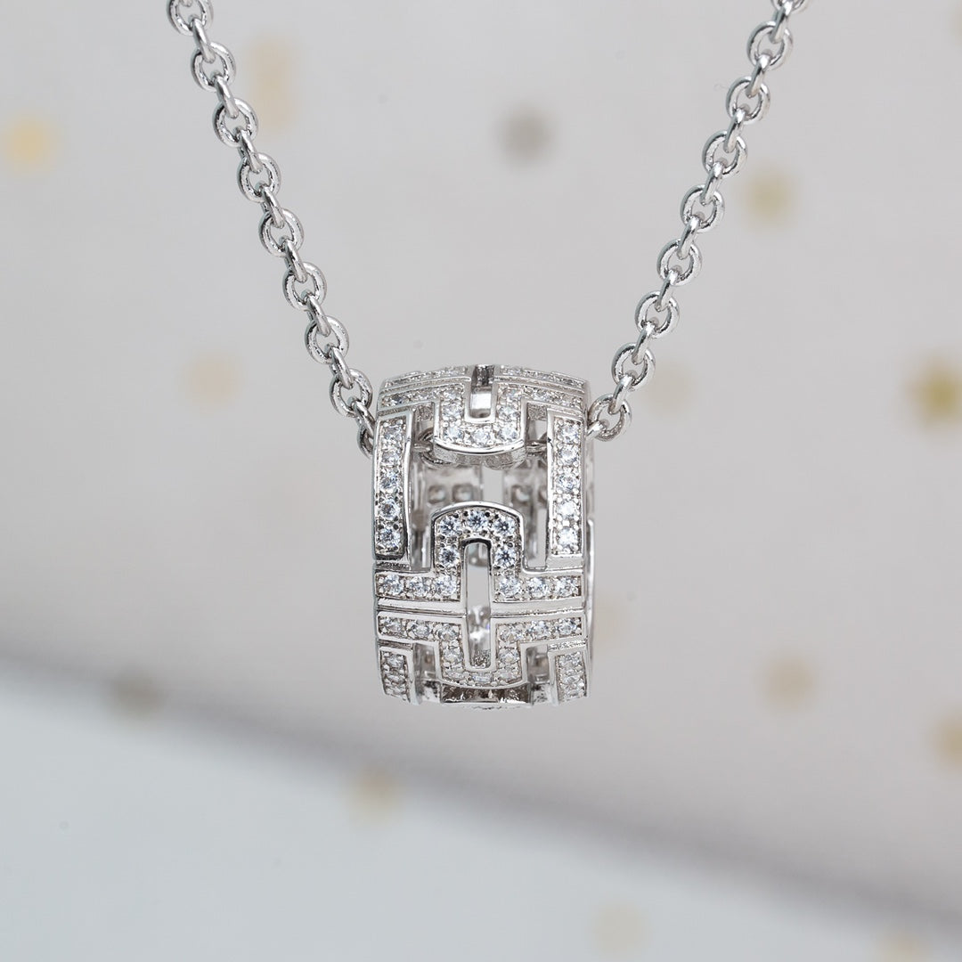 LUXEIFY PARENTESI NECKLACE SILVER DIAMOND