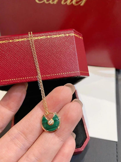 LUXEIFY AMULETTE ROSE GOLD MALACHITE NECKLACE