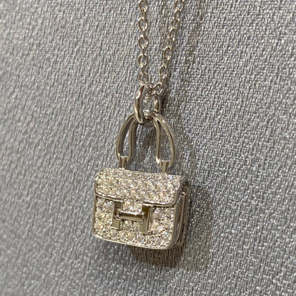 LUXEIFY CONSTANCE PEDANT DIAMOND NECKLACE