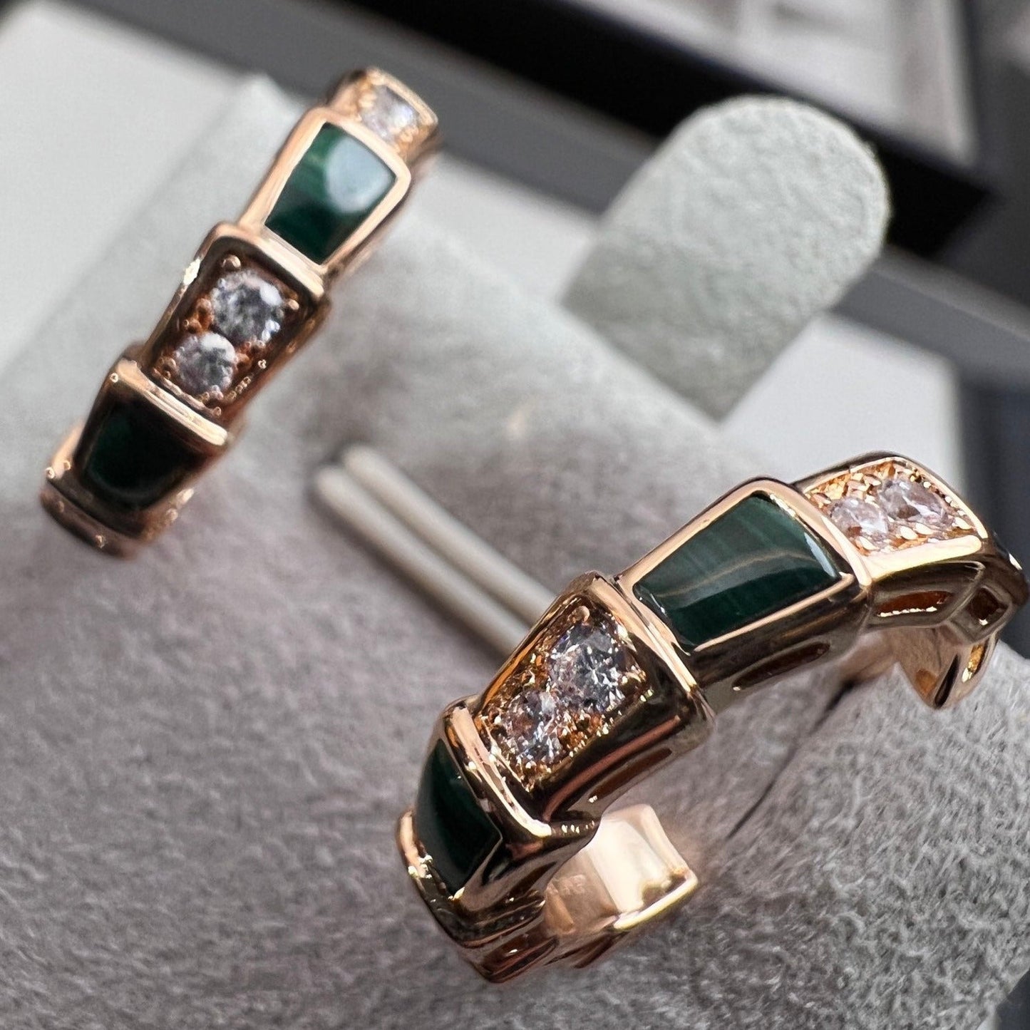 LUXEIFY SERPENTI MALACHITE PINK GOLD EARRINGS