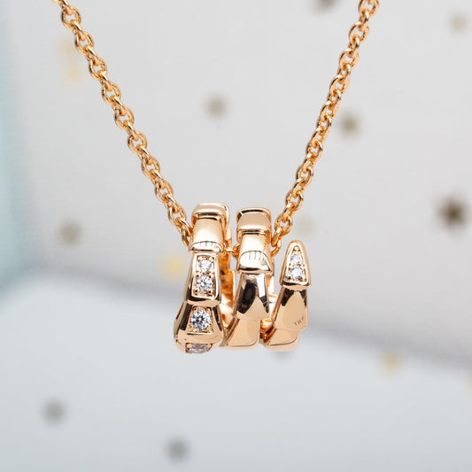 LUXEIFY SERPENTI PINK GOLD NECKLACE DIAMOND