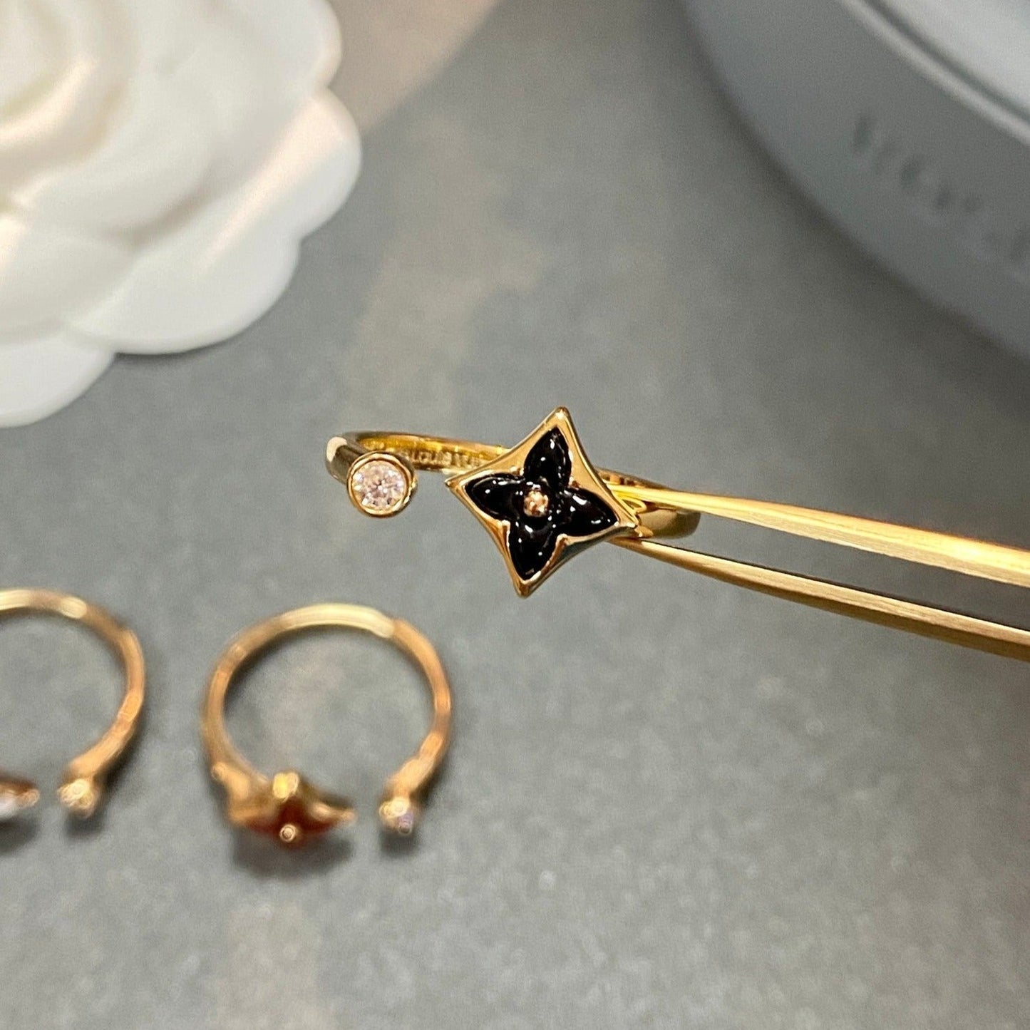 LUXEIFY STAR 1 DIAMOND OPEN RING