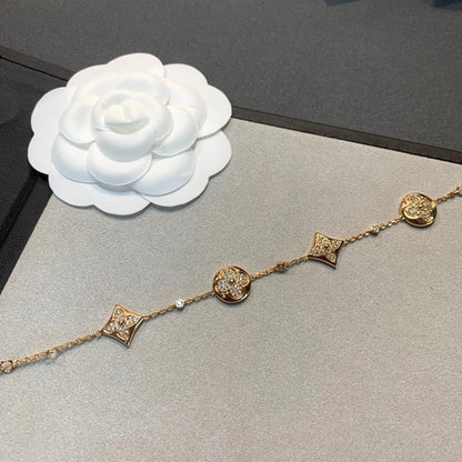 LUXEIFY STAR AND SUN 4 MOTIFS GOLD DIAMONDS BRACELET