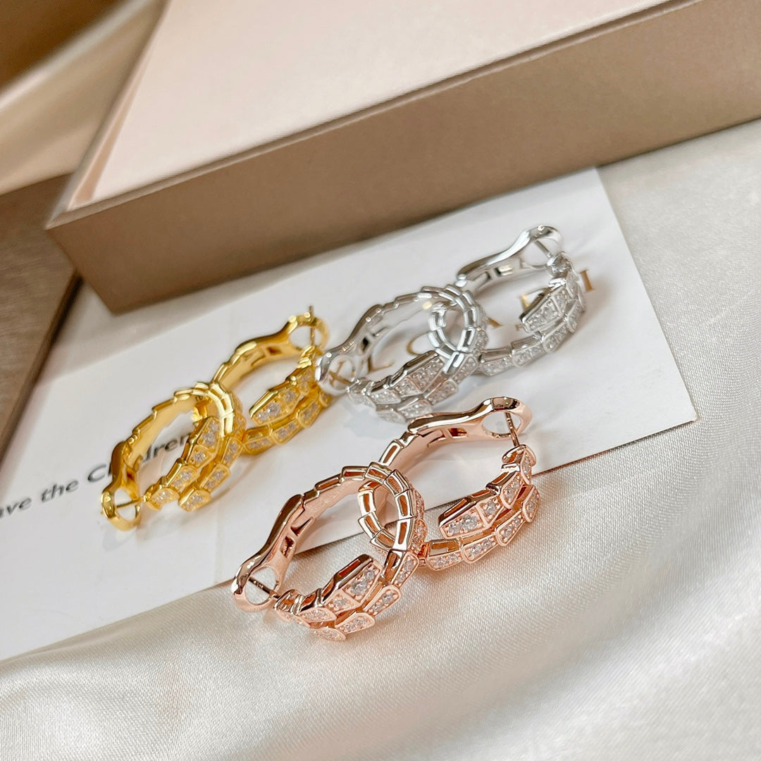 LUXEIFY SERPENTI EARRINGS DIAMOND