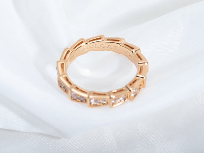 LUXEIFY SERPENTI RING PINK GOLD DIAMOND PAVED 3MM