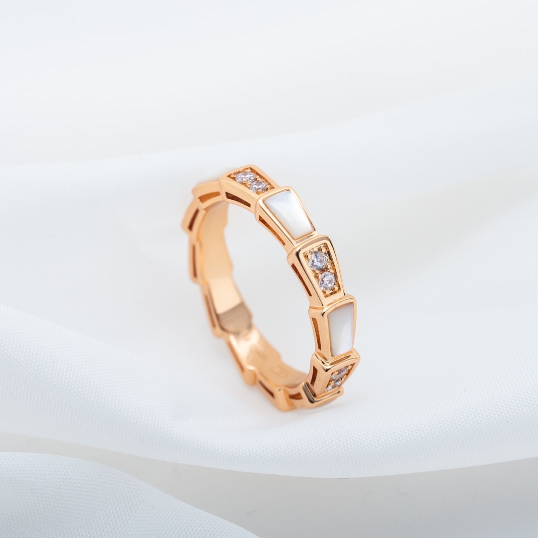 LUXEIFY SERPENTI RING PINK GOLD DIAMOND MOP 3MM