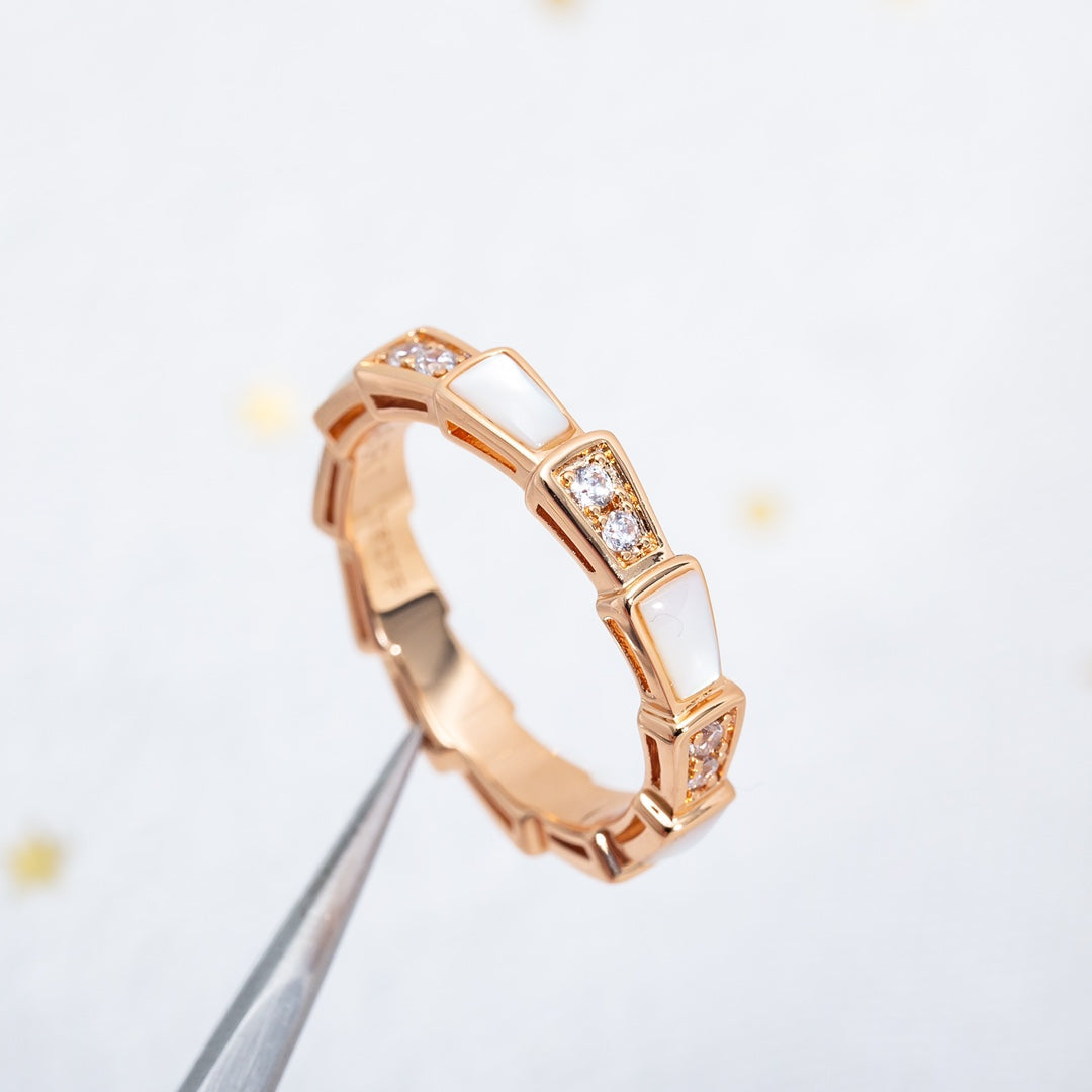 LUXEIFY SERPENTI RING PINK GOLD DIAMOND MOP 3MM