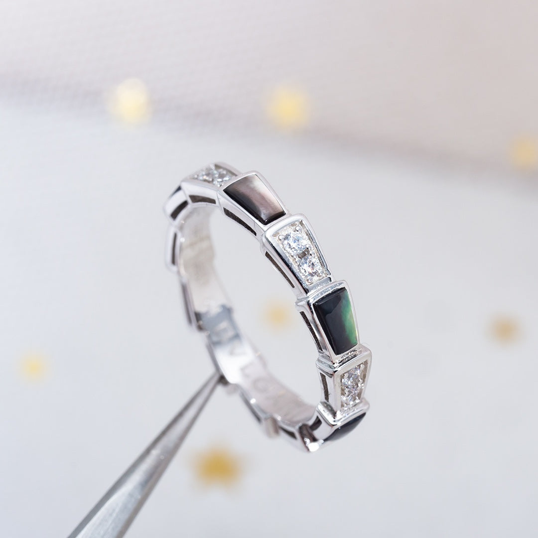 LUXEIFY SERPENTI RING SILVER  DIAMOND BLACK MOP 3MM