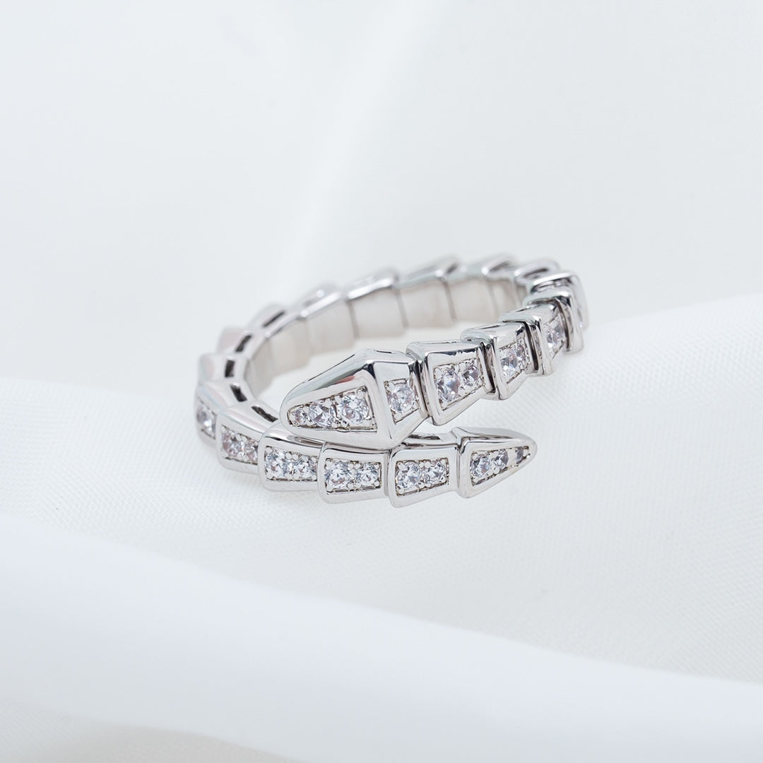 LUXEIFY SERPENTI RING SILVER DIAMOND PAVED 4MM