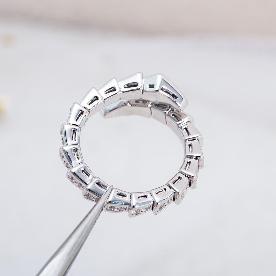 LUXEIFY SERPENTI RING SILVER DIAMOND PAVED 4MM